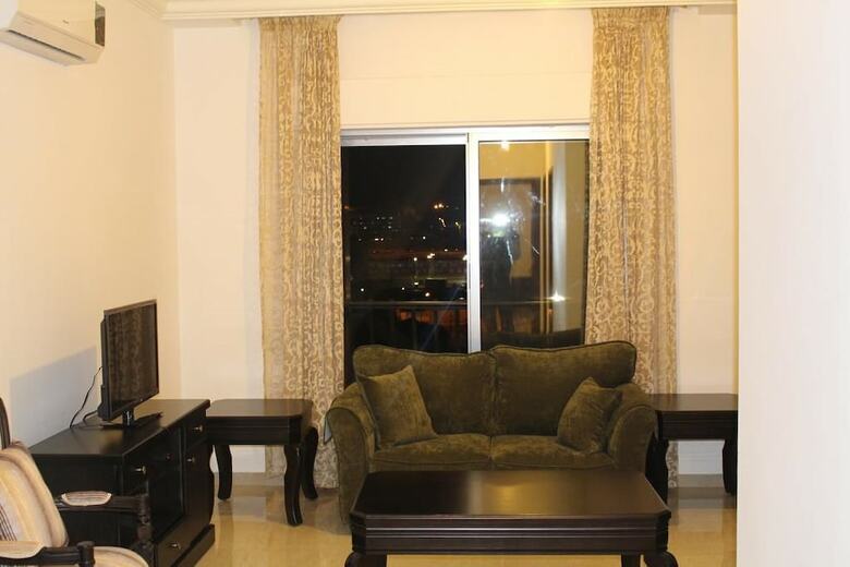 Aparthotel Al Dyafah Furnished Apartments