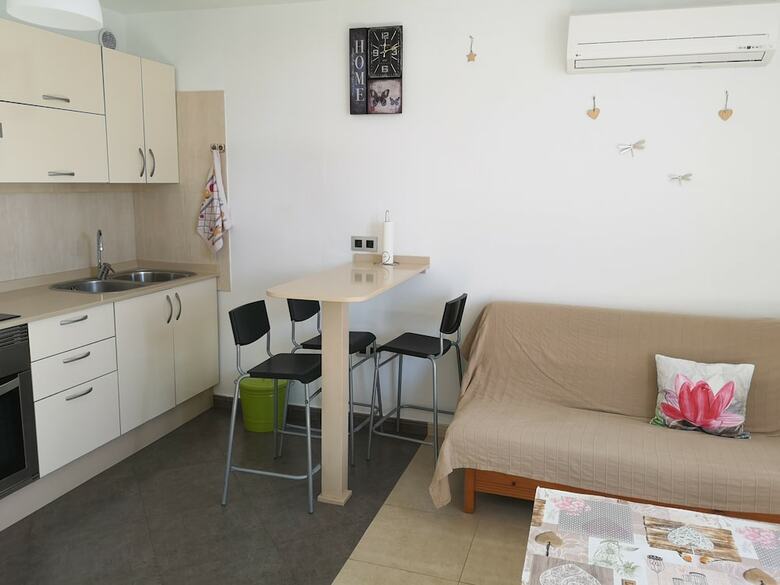 Apartamentos Beach Avenue Sea Views