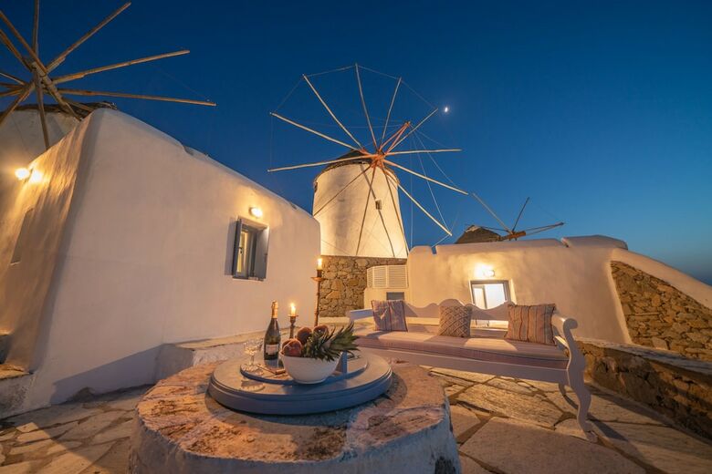 Hotel Iconic Windmill In Mykonos