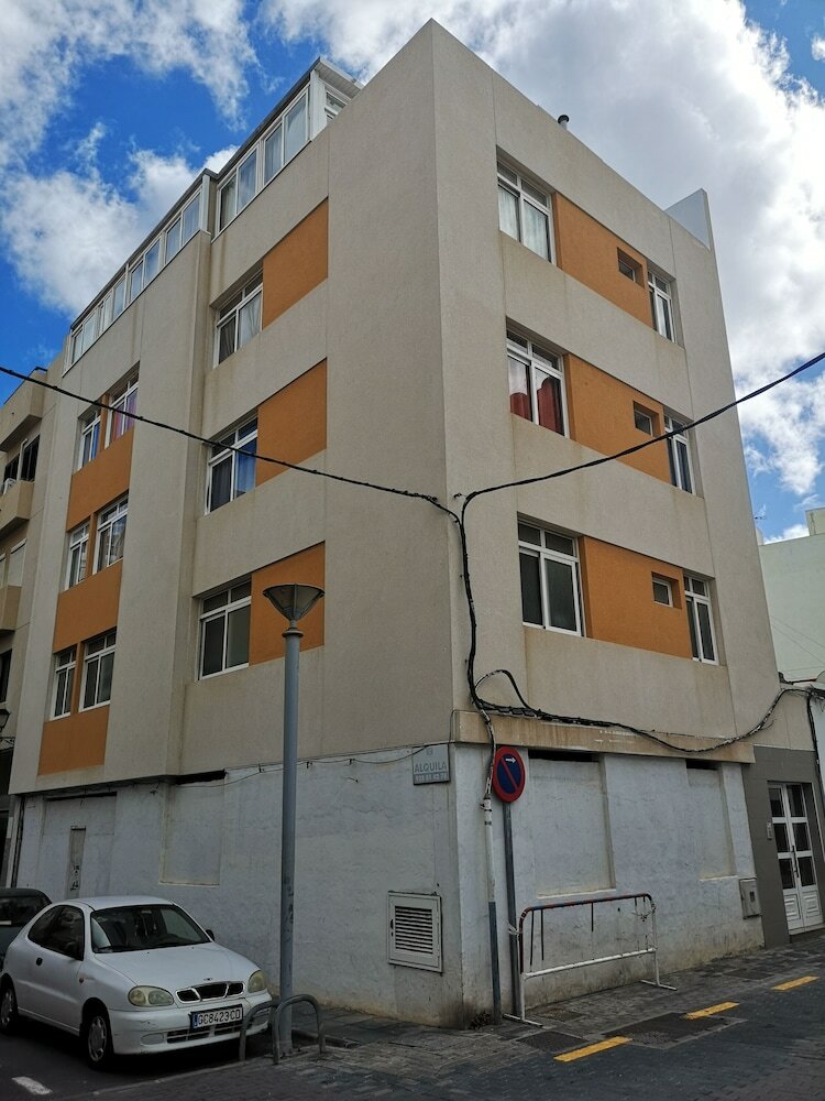 Apartamentos Arrecife Beach Front