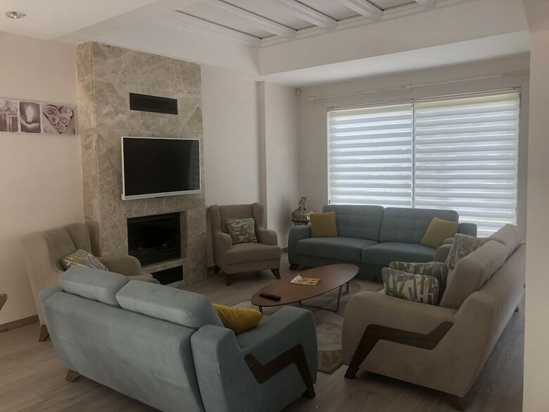Demirci Villa Torba