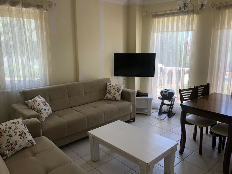 Villa Turqouise Homes