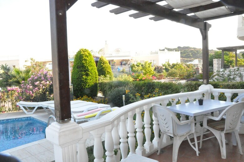 Villa Turqouise Homes