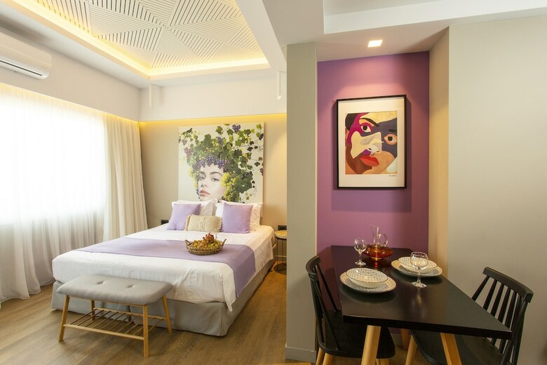 Hotel Artree Suites