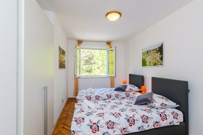 Apartamentos Jele