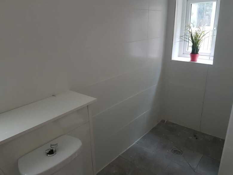 Convenient Catford Apartment