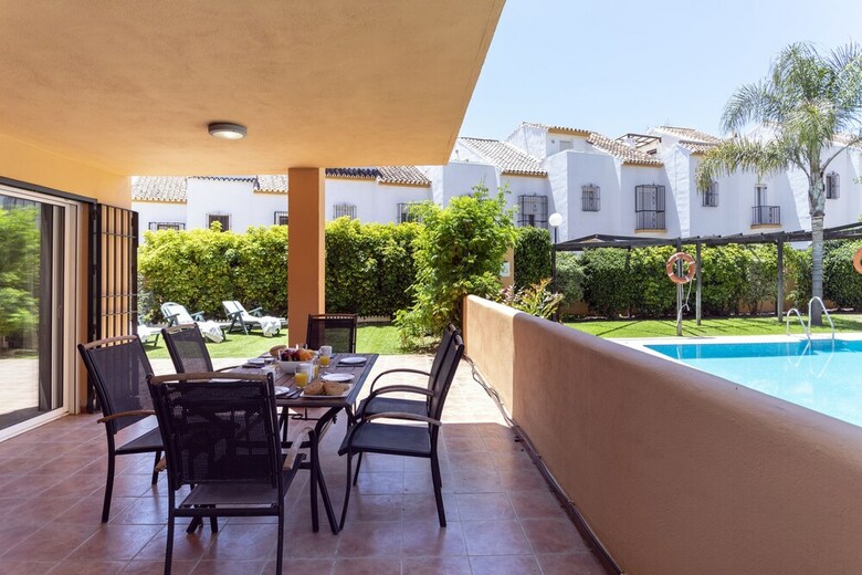 Apartamentos Oleholidays Fant�stico Playa Alicate 50m Playa