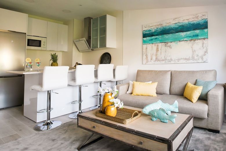 Apartamentos Living4torremolinos  Sea Breeze
