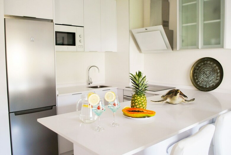 Apartamentos Living4torremolinos  Sea Breeze