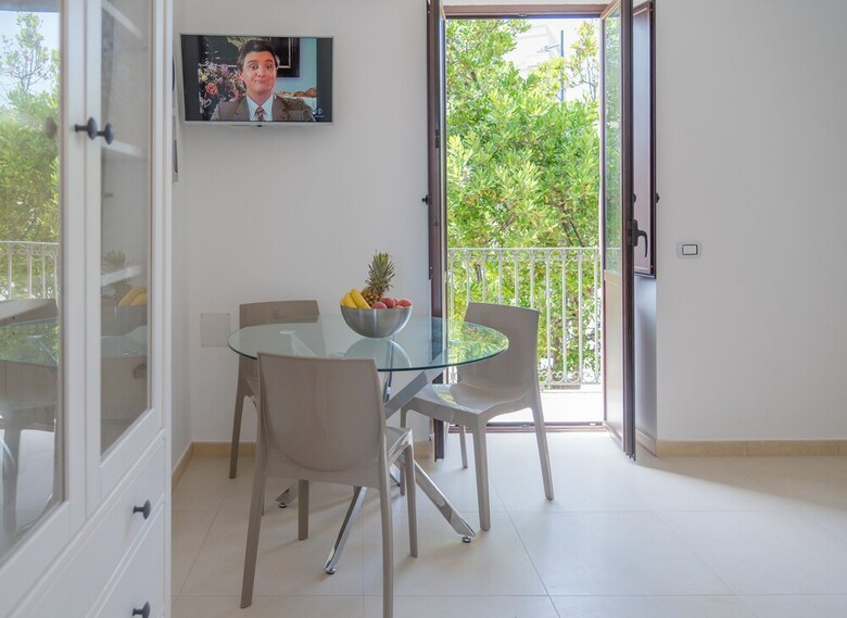 La Riviera Apartment By Dimore In Sicily