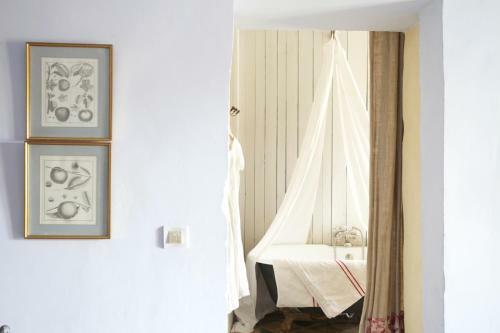 Hostal Les Sardines Aux Yeux Bleus