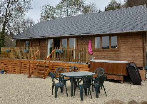 Woodlands Cottage
