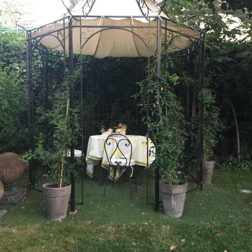 Bed & Breakfast La Villa Rosalie