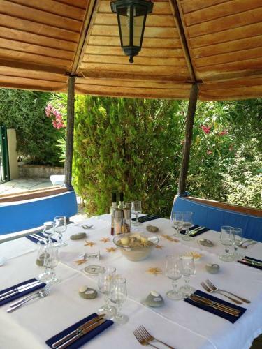 Hotel L'estirado Des Adrets