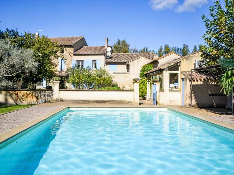 Holiday Home Mas De La Roque Althen Les Paluds