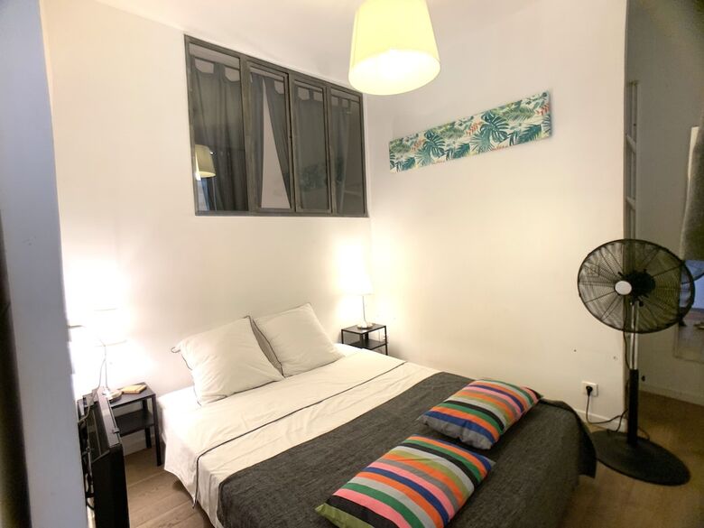 Apartamento Homeplacestay Saint Sauveur Parking Free