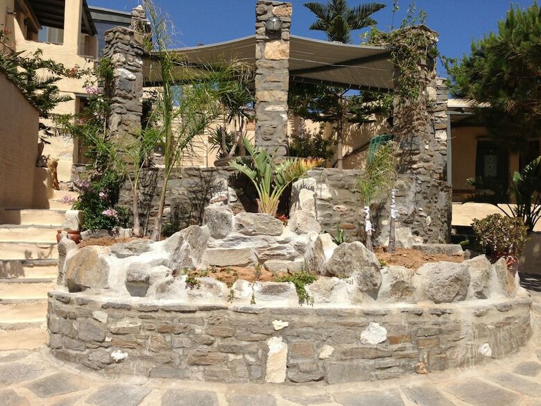 Apartamentos Anthippi Guest House