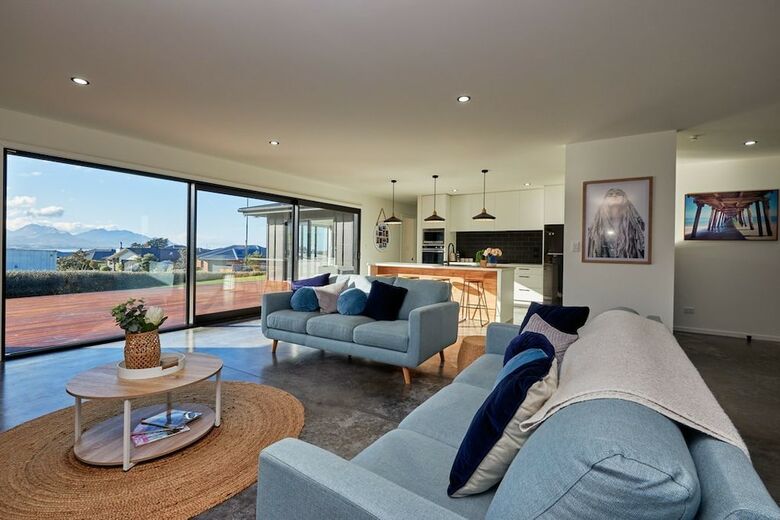 Seaview House