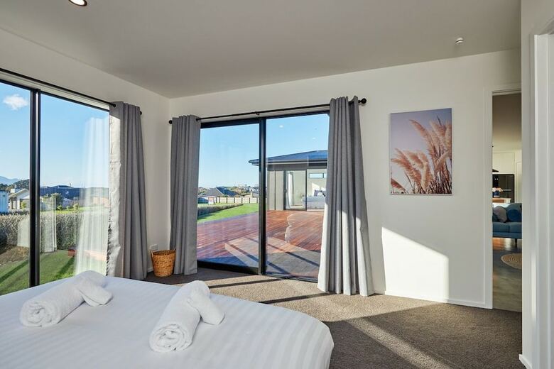 Seaview House