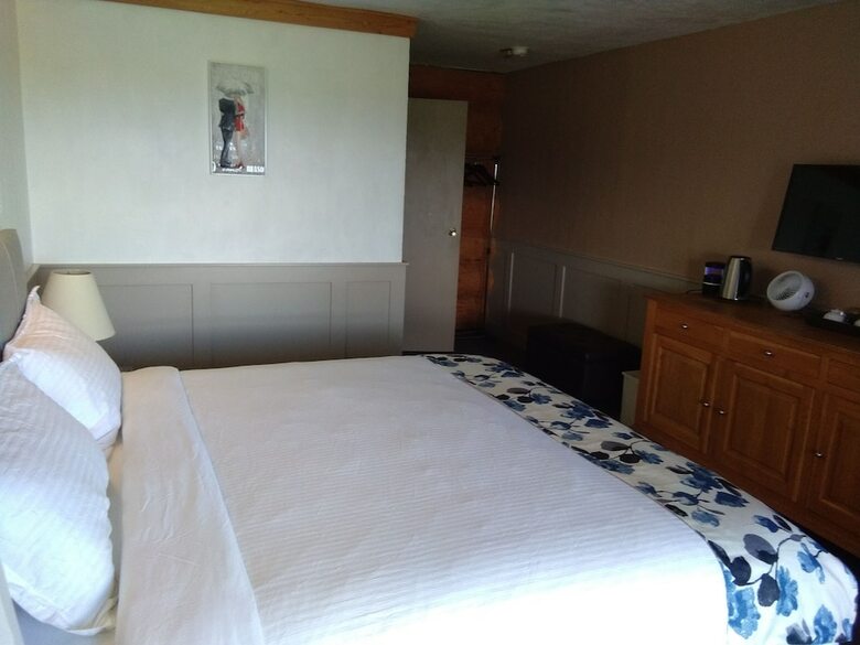 Bed & Breakfast Cariboo Log Guest House