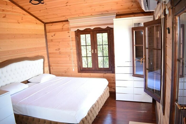 Hotel Zahi Bungalov