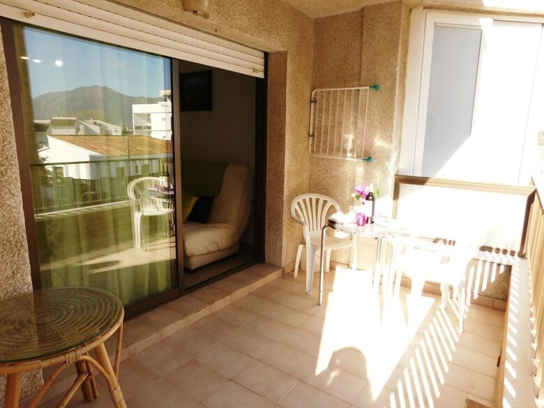 Apartamentos Estudio Castell Nord A-206
