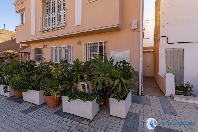 Apartamentos Living4malaga Pedregalejo Bolivia