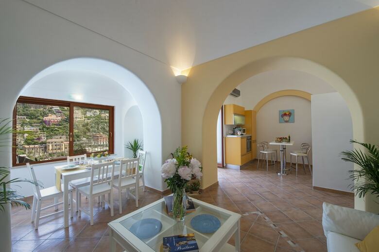 Villa Eos