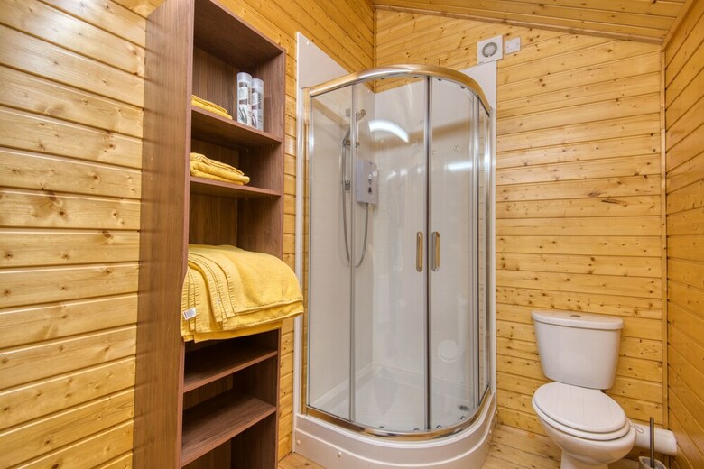 Luxury Log Cabin