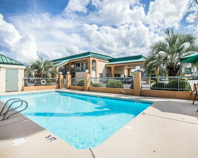 Hotel Quality Inn & Suites Dublin