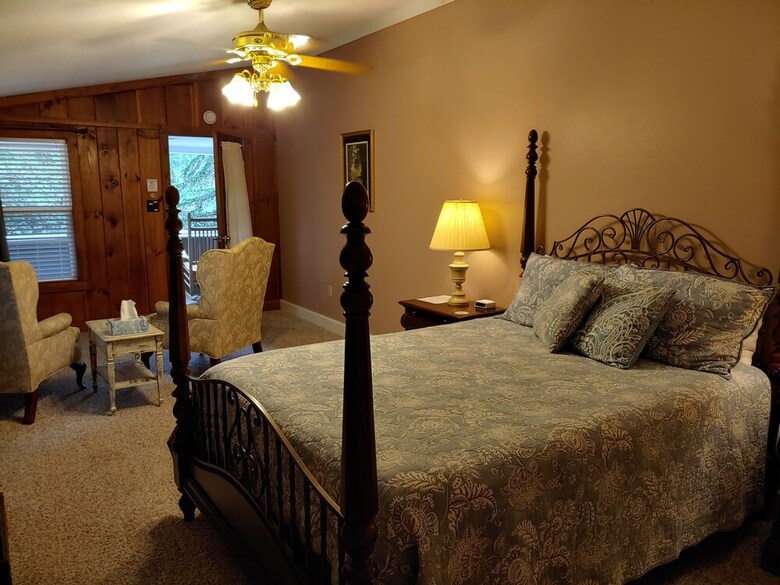 Posada Mckinley Edwards Inn