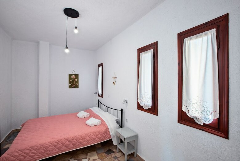 Apartamentos New Aurora Apts Studios