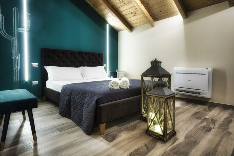 Bed & Breakfast Palazzo Eugenia Suites