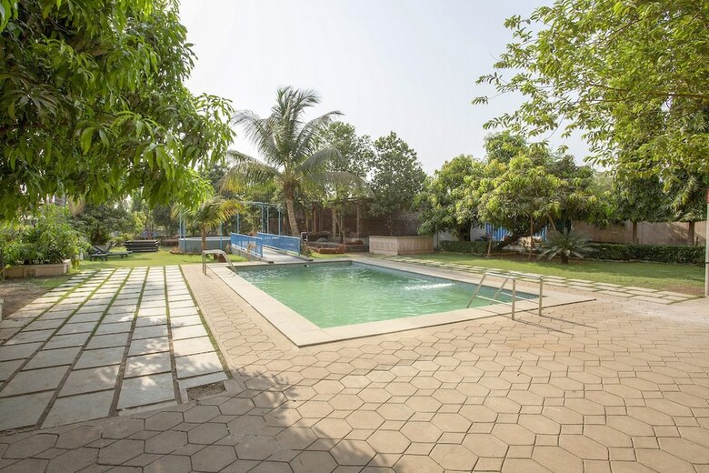 Hotel Pushp Vatika Resort & Lawns