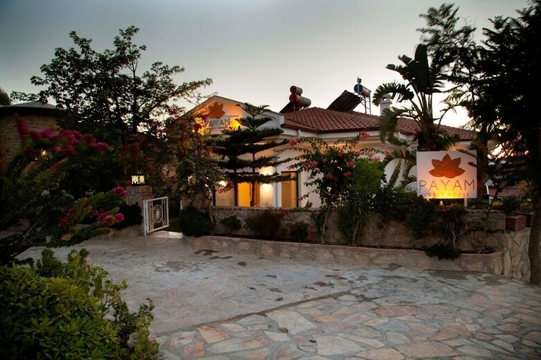 Hotel Payam Guest House