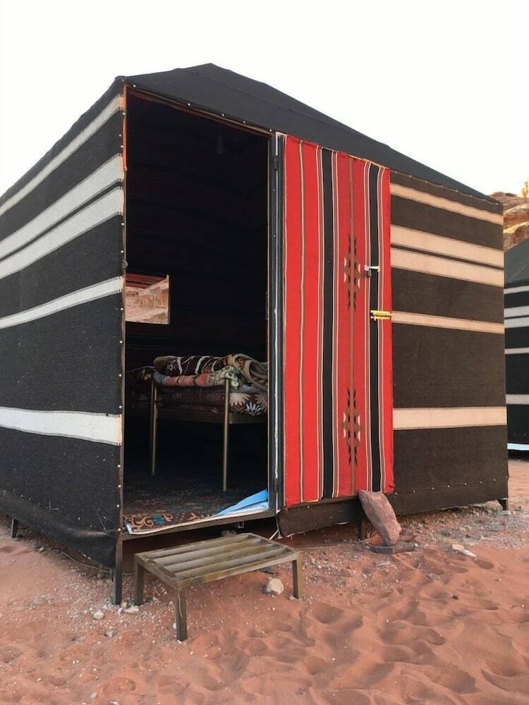 Hotel Bedouin Roads Camp