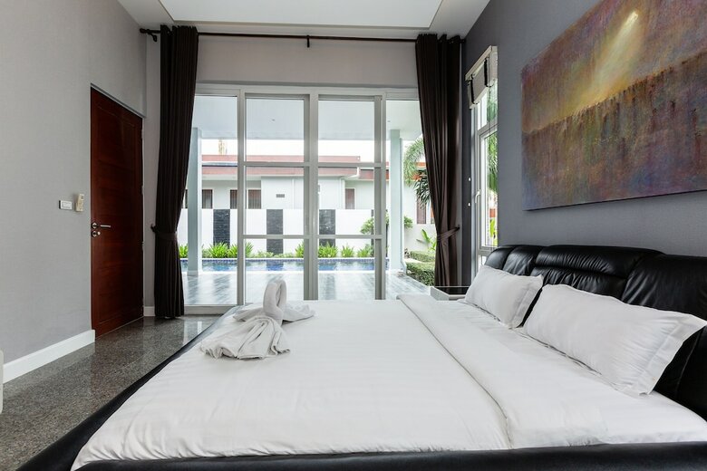 4 Bedroom Resort Pool Villa - G208