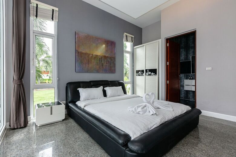 4 Bedroom Resort Pool Villa - G208