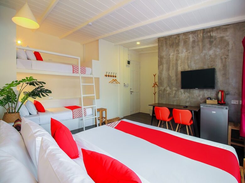 Hotel Oyo 267 Chaba Poshtel