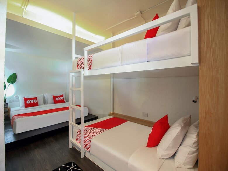 Hotel Oyo 267 Chaba Poshtel
