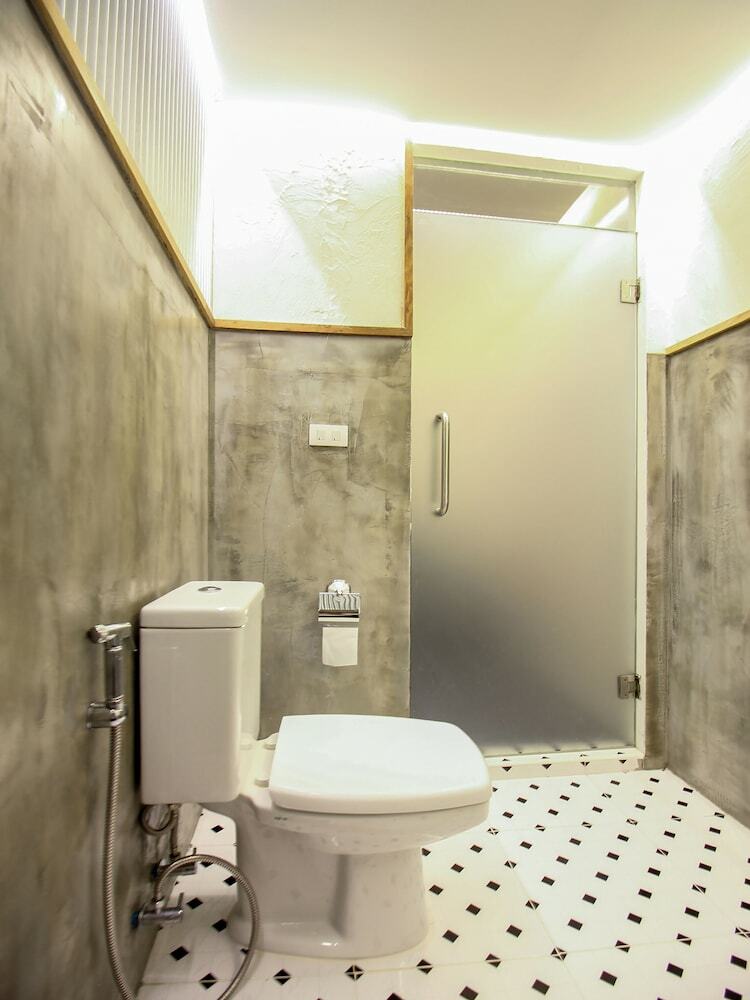 Hotel Oyo 267 Chaba Poshtel