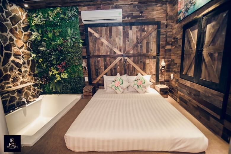 7s Hotel Koi Boutique