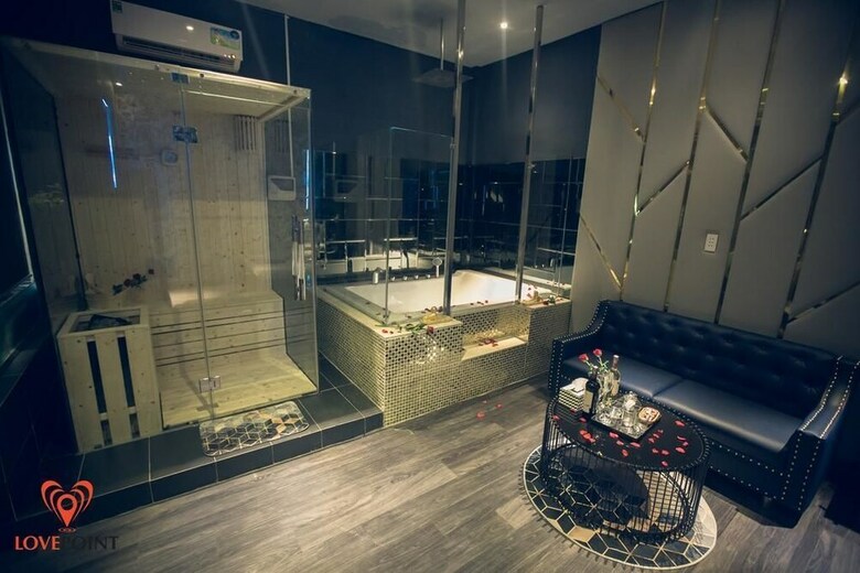 7s Hotel Koi Boutique