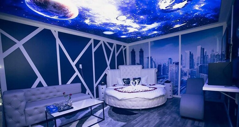 7s Hotel Koi Boutique