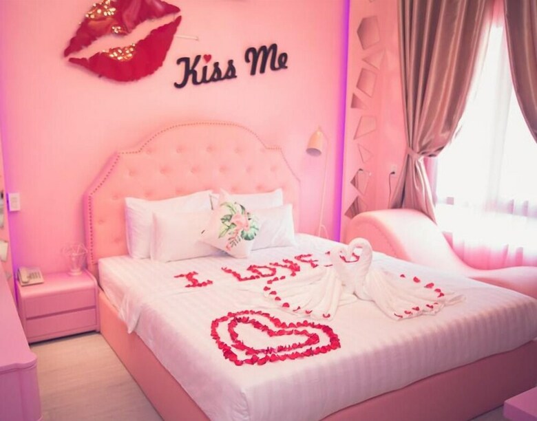 7s Hotel Koi Boutique