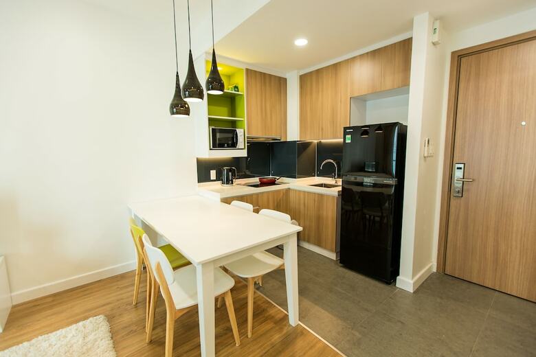 Republic Apartments Saigon Airport