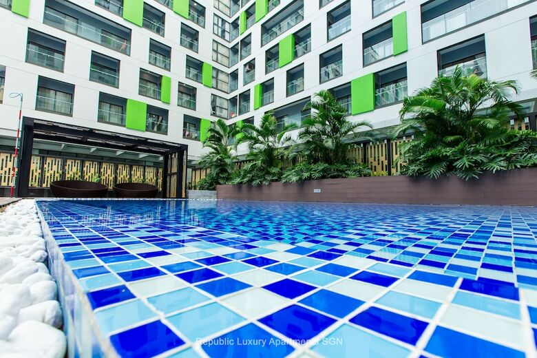 Republic Apartments Saigon Airport