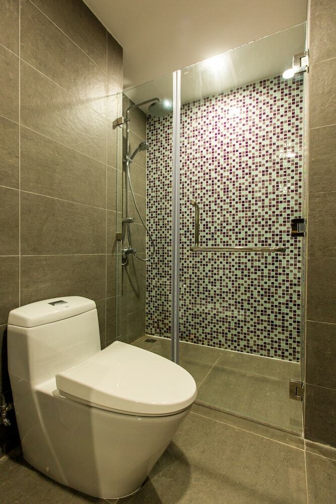 Republic Apartments Saigon Airport