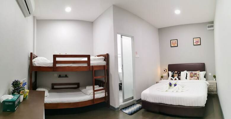 Hostal The Nest Hostel Semporna