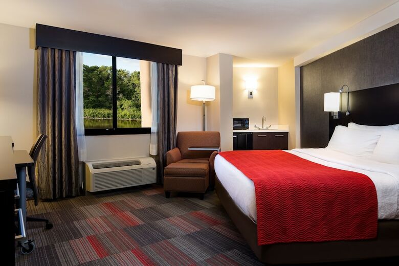 Hotel Holiday Inn Milwaukee Riverfront